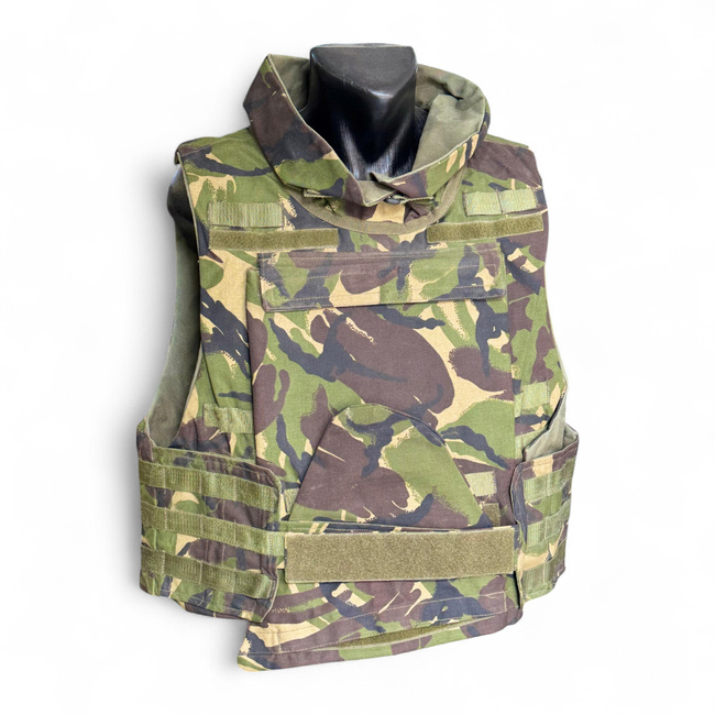 VESTA TACTICA MOLLE - CAMUFLAJ DPM - SURPLUS MILITAR ARMATA ROMANA - IN STARE BUNA