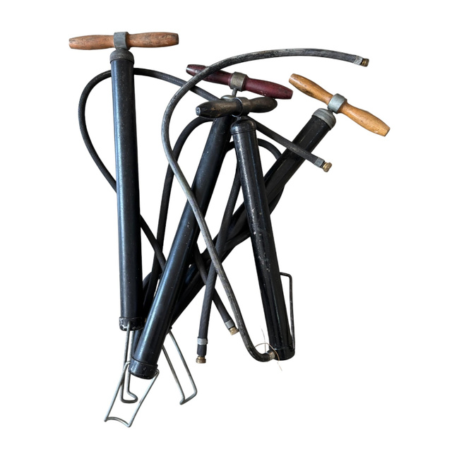 Pompa de aer manuala - Vintage - Surplus Militar Armata Romana - In stare buna