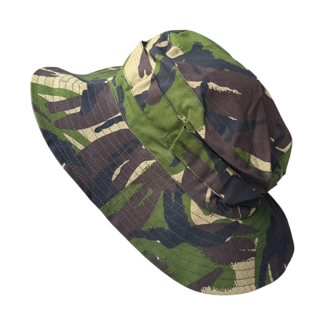 Palarie Boonie cu plasa anti-insecte inclusa - Surplus militar romanesc - Camuflaj Woodland - In stare buna  