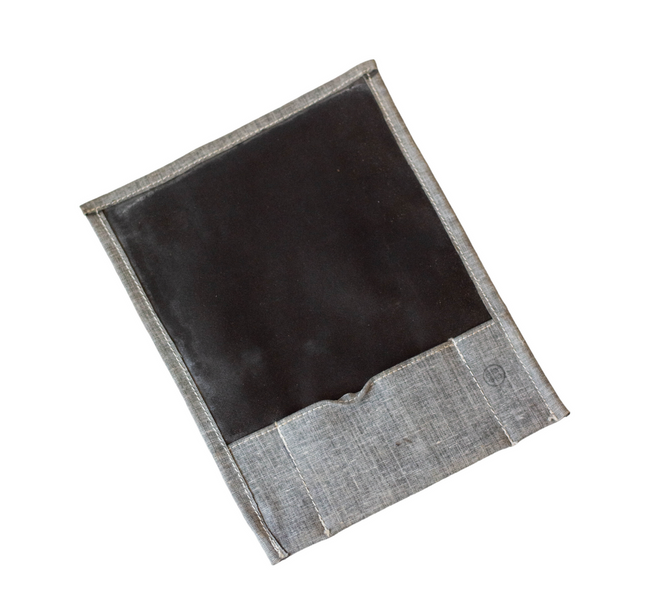 HUSA DIN PANZA PENTRU INSTRUMENTAR CHIRUGICAL 26 X 21 cm (l x L) - SURPLUS MILITAR DE LA ARMATA ROMANA - CA NOUA