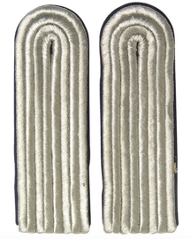 East Germ. Vm Epaulets Officer