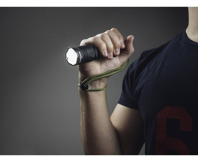 Armytek Dobermann Pro Magnet USB Flashlight (Warm Light) - Black