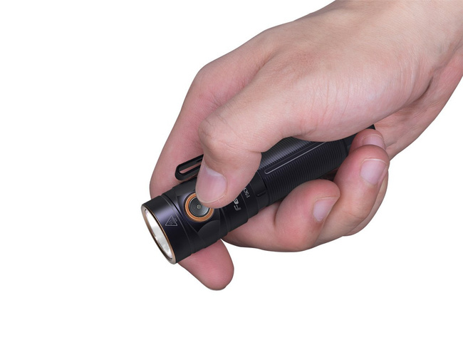 FLASHLIGHT E30R - FENIX