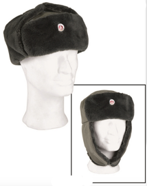 WINTER CAP WITH EMBLEM - EAST GERMAN ARMY - MILITARY SURPLUS - LIKE NEW
