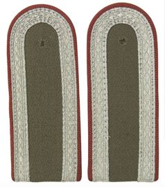East Germ.bordeaux Epaulets Nco Piping