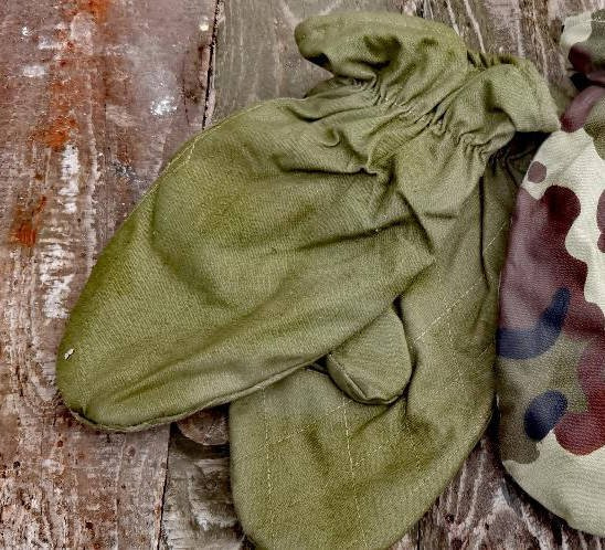 Manusi militare de iarna - 2 degete - Surplus Militar Armata Roamana - Verde OD - In Stare Buna 