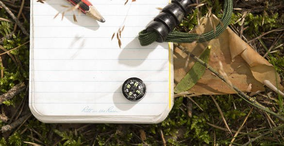 BUTTON COMPASS - LARGE - BLACK - HELIKON