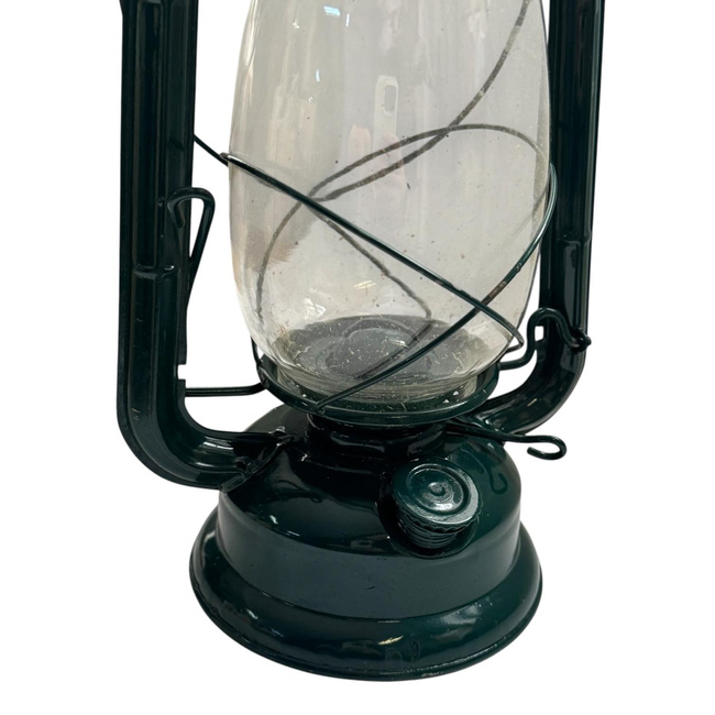 WIND LAMP - METALOGLOBUS - GREEN - MILITARY SURPLUS ROMANIAN ARMY - IN GOOD CONDITION