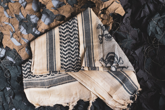 ESARFA SHEMAGH - KAKI-NEGRU