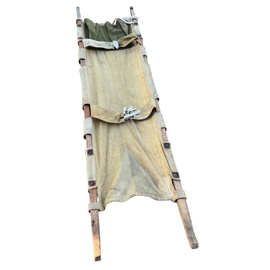 TARGA SANITARA VINTAGE DIN LEMN - 1965-1980 - SURPLUS MILITAR ARMATA ROMANA - IN STARE BUNA