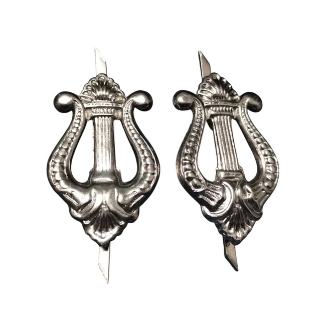 PAIR OF RANK INSIGNIA - MUSIC - ROMANIAN ARMY MILITARY SURPLUS - SILVER - IN GOOD CONDITION