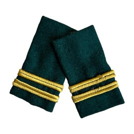 GRADE OFITERI, VANATORI DE MUNTE - LOCOTENENT FARA SEMN DE ARMA, ORAS VERDE - SURPLUS MILITAR ARMATA ROMANA - IN STARE BUNA
