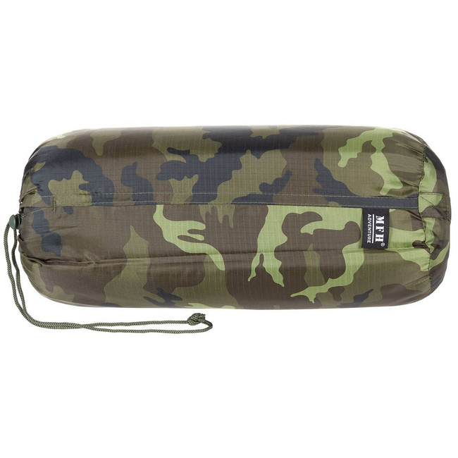 CAPTUSEALA PENTRU PONCHO "COMFORTER", M 95 CZ CAMO - 210 x 150 CM - MFH