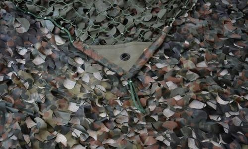 PLASA FLECKTARN CAMO POLIESTER (2.4 x 3.0 m)