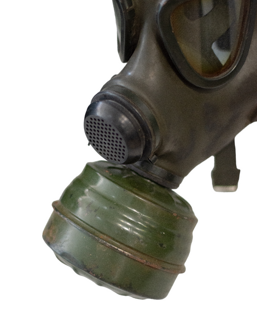 ROMANIAN ARMY GAS MASK - M74 - ROMANIAN ARMY SURPLUS - DECO ONLY