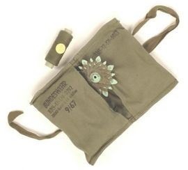 KIT DE CUSUT - O.D.- ARMATA GERMANA - SURPLUS MILITAR