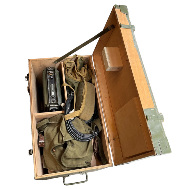 Statie Radio R1071 - Surplus Militar de la Armata Romana - Netestata