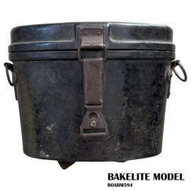 TOC, ETUI BINOCLU - 8x30 - MODEL RAR DIN BACHELITA SURPLUS MILITAR ARMATA SOVIETICA - IN STARE BUNA