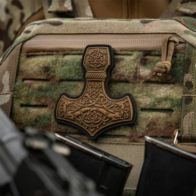 PVC PATCH 3D MJÖLNIR - LARGE - COYOTE - M-TAC