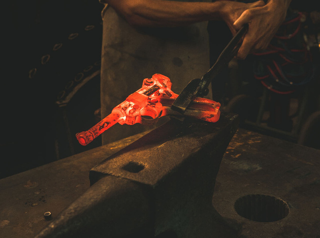 FIXED BLADE KNIFE P08 DAMASCUS - BROWN