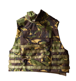 VESTA TACTICA MOLLE - CU PROTECTII NIVEL III+ -  CAMUFLAJ DPM - SURPLUS MILITAR ARMATA ROMANA - IN STARE BUNA