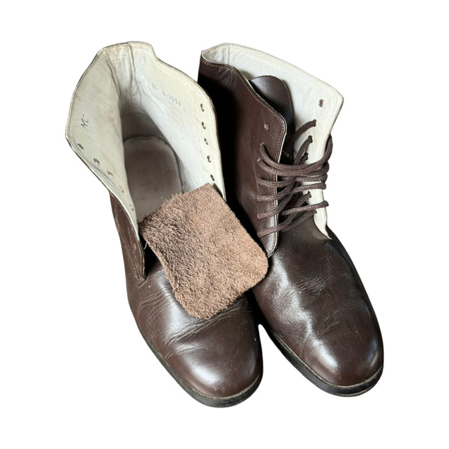 MEN'S BROWN LEATHER BOOTS - MILITARY SURPLUS FROM ROMANIAN ARMY - IN GOOD CONDITION