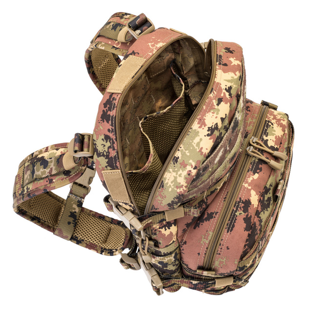 TACTICAL VEST FOR BALLISTIC PLATES - WITH INTEGRATED BACKPACK - Defcon 5® - COYOTE TAN