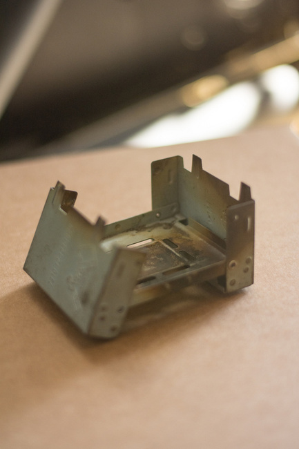 CUPTOR PLIABIL „ESBIT” FARA PASTILE DE COBUSTIBIL - SURPLUS MILITAR DE LA ARMATA GERMANA - UZAT