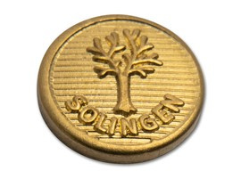 Emblema 9 mm placata cu aur 145 ani - Boker