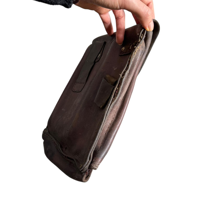 Geanta din piele pentru 4 incarcatoare AK-47 - Surplus Armata Romana - Uzata