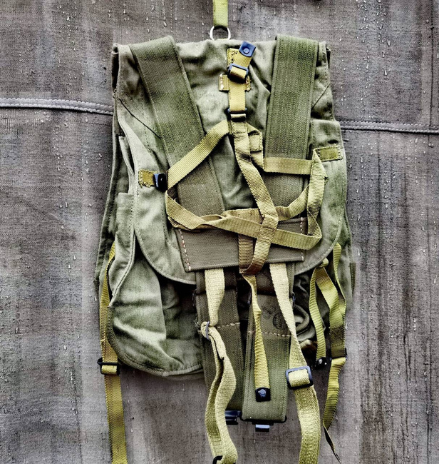 Ranita militara tip rucsac - Surplus Armata Romana - Stare buna (nefolosit)