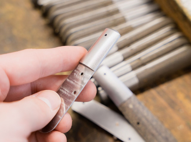 DAMASCUS KNIFE BARLOW M4 SHERMAN - BOKER