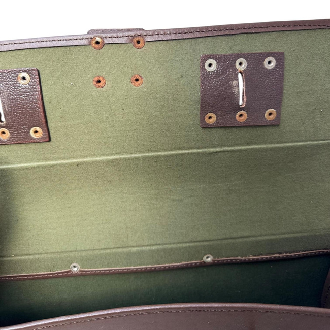 Servieta Vintage - Imitatie Piele - 42 x 33 cm - Surplus Militar Armata Romana - Maro - In stare buna