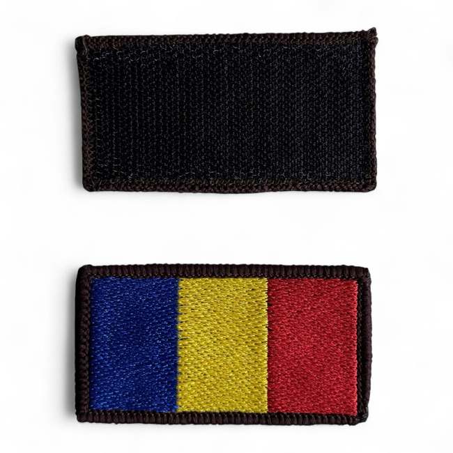 Emblema Steag Romania - 7 x 3,5 cm - Aplicare Velcro (cu scai) - Contur Maro surfilat