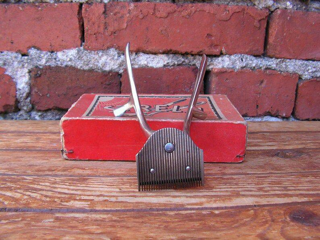 STRELA MANUAL TRIMMER - GENUINE MILITARY SURPLUS ROMANIAN ARMY - LIKE NEW