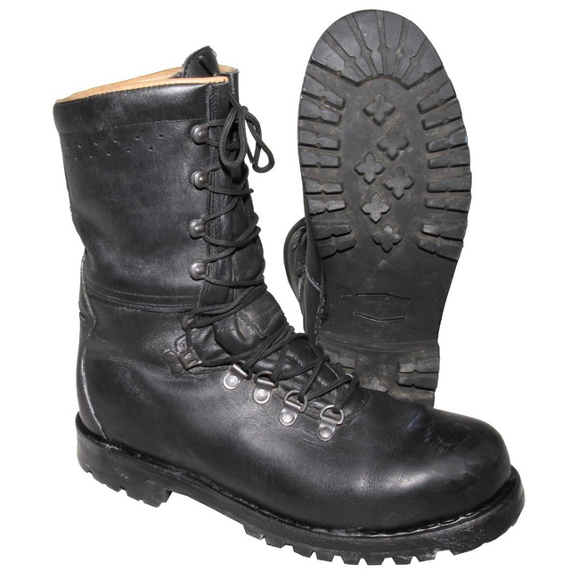 COMBAT BOOTS WITH LEATHER LINING - AUSTRIAN ARMY MILITARY SURPLUS - BLACK - USED