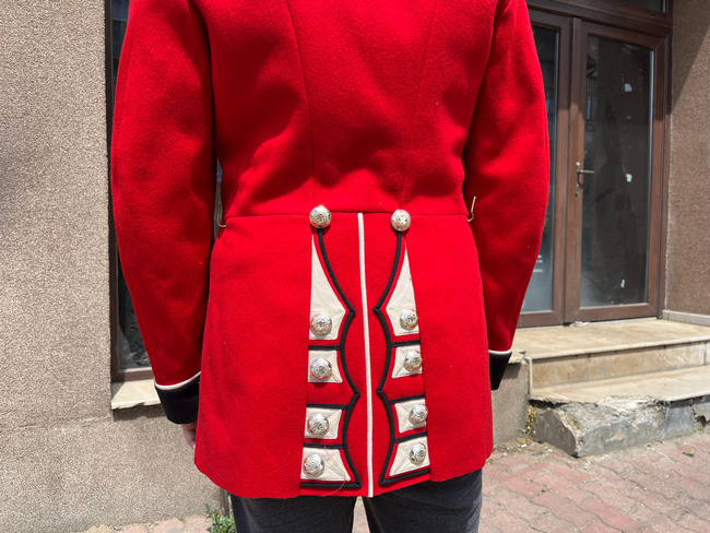 TUNIC WITHOUT EPAULETS - BRITISH ARMY MILITARY SURPLUS - RED - USED
