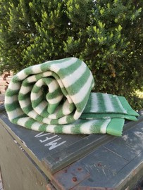 PURE WOOL VINTAGE BLANKET - 140x210 CM - ROMANIAN ARMY MILITARY SURPLUS - DEGRADED