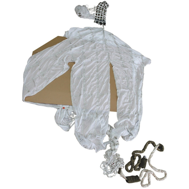 CZ/SK parachute, MIG, white, only for decoration, like new