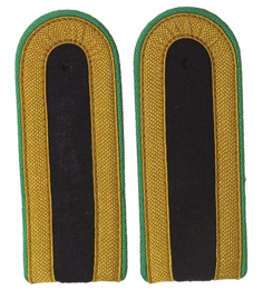 East Germ. Vm Epaulets Private Maat