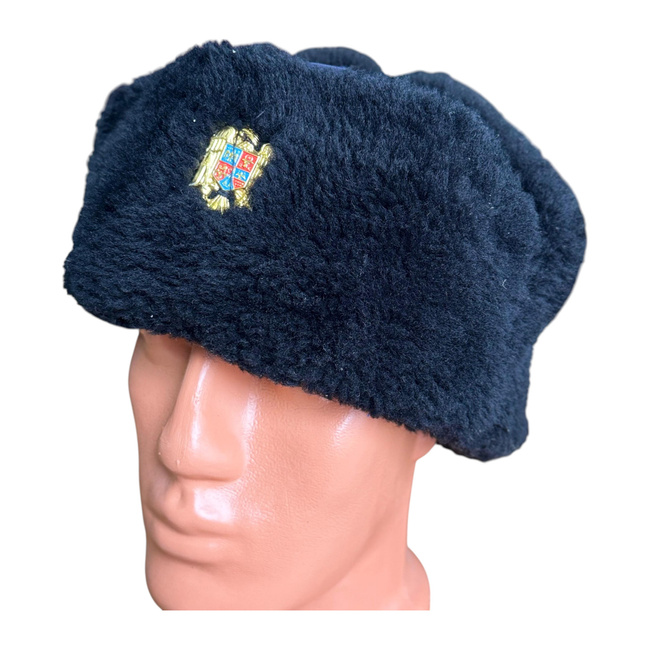 CACIULA DE IARNA PENTRU CADRE - PERIOADA SOVIETICA - SURPLUS MILITAR ARMATA ROMANA - BLEUMARIN CU BLANA NEAGRA - IN STARE BUNA