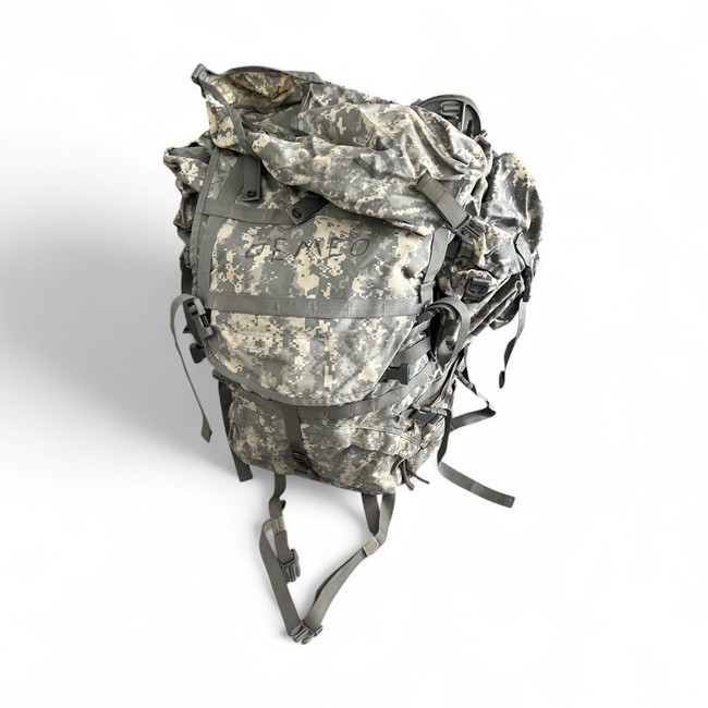Rucsac Molle II cu cadru metalic extern - Surplus Militar Armata SUA - Camuflaj ACU - Uzat