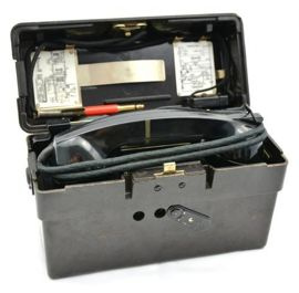 TELEFON DE CAMPANIE - NEGRU - SURPLUS MILITAR ARMATA GERMANĂ - UZAT