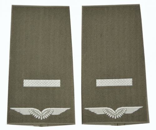 EMBLEMA - GENUINE GERMAN AIR FORCE O.D./SILVER SHOULDER LOOPS ´UNTEROFFIZIER-ANWÄRTER´