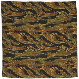BANDANA CLASICA - 55 x 55 CM - MFH - TIGER STRIPES