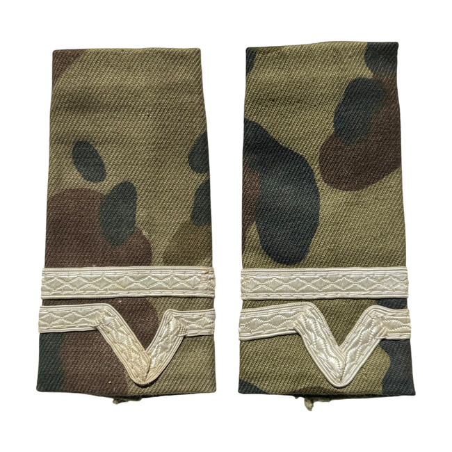 PERECHE GRADE - FORTELE TERESTRE - MAISTRU MILITAR CLASA IV FARA SEMN DE ARMA, CAMUFLAJ MOZAIC DALMATIAN - SURPLUS MILITAR ARMATA ROMANA - IN STARE BUNA