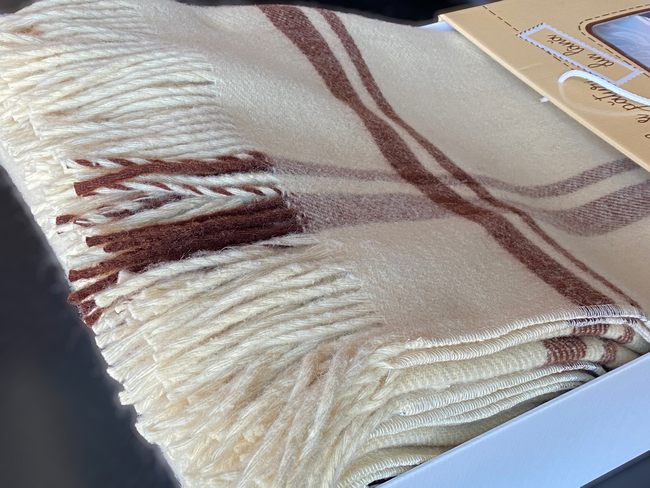 Pătură lână merinos,model Natur cu franjuri,150x230cm, alb/crem