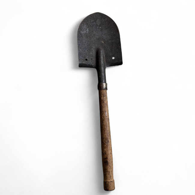 Infantry spade, Romanian Army Surplus - In Good Condition