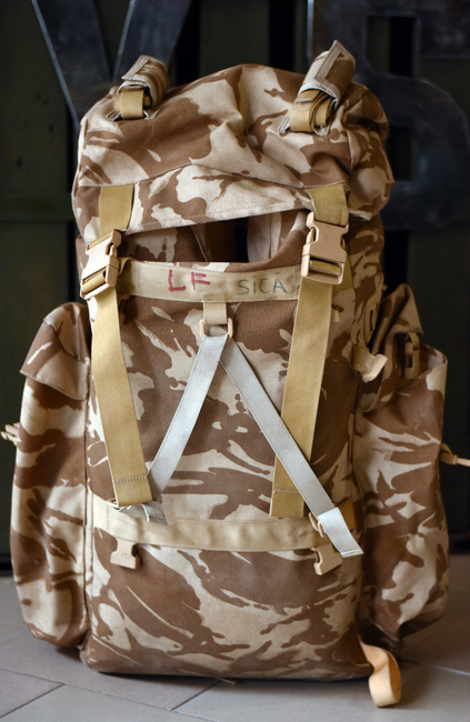 LARGE MILITARY COMBAT BACKPACK WITH POCKET, DETACHABLE OUTER POUCH - CONDOR - 90L - ROMANIAN ARMY MILITARY SURPLUS - DESERT CAMOUFLAGE - IN GOOD CONDITION
