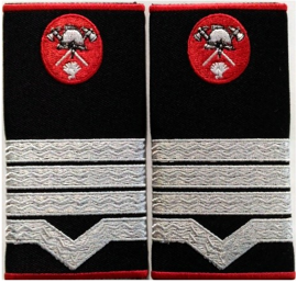 Grade maistru militar clasa II Pompieri ISU, IGSU, țesute pe suport textil din tercot lipit, cu semn de armă brodat
